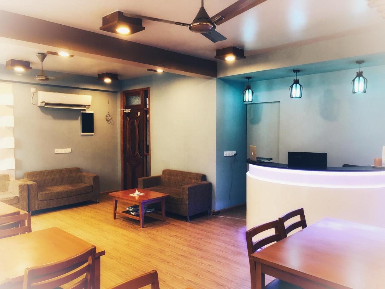Brize Inn Hulhumalé Exterior foto